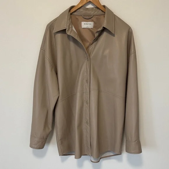 Babaton Pelli Shirt Jacket Vegan Leather Button-Down Relaxed Fit Cream SzL - Picture 2 of 14